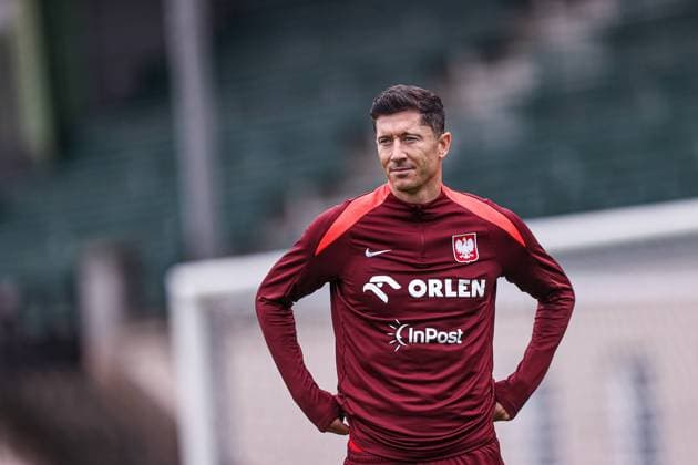 19.06.2024 HANNOVER, NIEMCY PILKA NOZNA (FOOTBALL) UEFA EURO, EM, Europameisterschaft,Fussball 2024 - CENTRUM TRENINGOWE REPREZENTACJI POLSKI - HANNOVER 96 ACADEMIE KONFERENCJA PRASOWA I TRENING REPREZENTACJI POLSKI NZ ROBERT LEWANDOWSKI FOTO LUKASZ GROCHALA CYFRASPORT NEWSPIX.PL --- Newspix.pl  20240619cslg0115