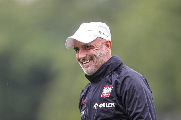 19.06.2024 HANNOVER, NIEMCY PILKA NOZNA (FOOTBALL) UEFA EURO, EM, Europameisterschaft,Fussball 2024 - CENTRUM TRENINGOWE REPREZENTACJI POLSKI - HANNOVER 96 ACADEMIE KONFERENCJA PRASOWA I TRENING REPREZENTACJI POLSKI NZ MICHAL PROBIERZ TRENER HEAD COACH SELEKCJONER REPREZENTACJI POLSKI FOTO LUKASZ GROCHALA CYFRASPORT NEWSPIX.PL --- Newspix.pl  20240619cslg0118