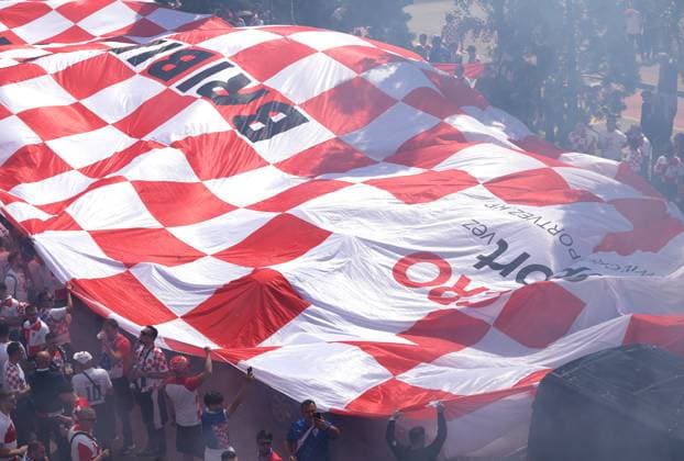 EURO 2024 Croatia Flag Croatia fans are pictured with a giant flag ahead of the UEFA EURO, EM, Europameisterschaft,Fussball 2024 Group stage match Croatia v Albania at Hamburg, Germany on June 19, 2024. The flag measures 107 by 12.5 meters and weighs 140 kilograms. SanjinxStrukic PIXSELL