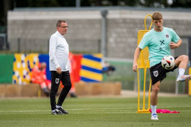 SOCCER - UEFA EURO, EM, Europameisterschaft,Fussball 2024 BERLIN,GERMANY,19.JUN.24 - SOCCER -UEFA EURO 2024, OEFB, Oesterreichischer Fussball-Bund, training. Image shows head coach Ralf Rangnick and Alexander Prass (AUT).  GEPAxpictures xJohannesxFriedl