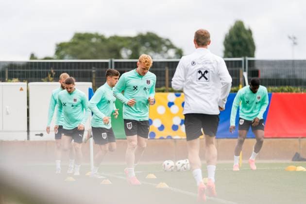 SOCCER - UEFA EURO, EM, Europameisterschaft,Fussball 2024 BERLIN,GERMANY,19.JUN.24 - SOCCER -UEFA EURO 2024, OEFB, Oesterreichischer Fussball-Bund, training. Image shows Nicolas Seiwald (AUT) and the team of AUT.  GEPAxpictures xJohannesxFriedl