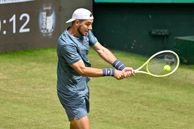 Jan Lennard Struff GER 19 06 2024 Tennis Terra Wortmann Open, ATP World Tour 500, , OWL ARENA, Halle Westfalen , NRW Germany Copyright: xpepphotox xPeterxEppingerx pep00321, pep_20240619_hm