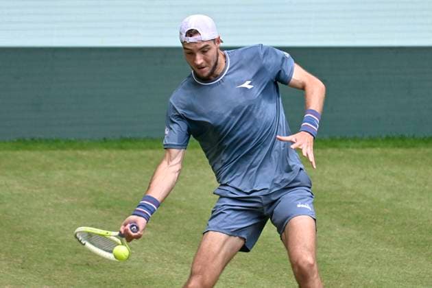 Jan Lennard Struff GER 19 06 2024 Tennis Terra Wortmann Open, ATP World Tour 500, , OWL ARENA, Halle Westfalen , NRW Germany Copyright: xpepphotox xPeterxEppingerx pep00321, pep_20240619_hm
