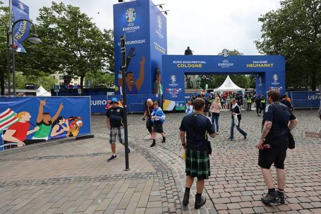 Scotland Fans Tartan Army, Bravehearts in Cologne June 19, 2024 Scotland Fans Tartan Army, Bravehearts in Cologne before the match of the Scottish national team against Switzerland on June 19, 2024