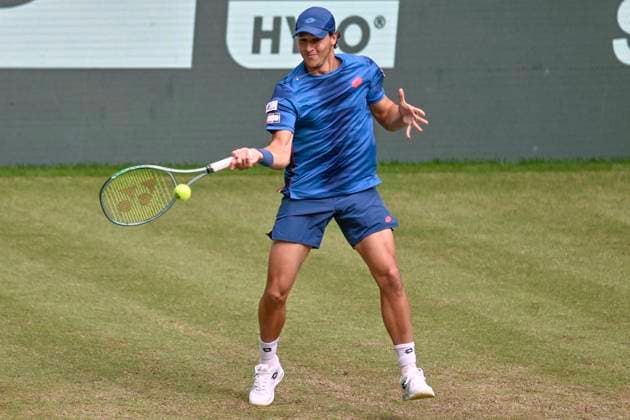 Luciano Darderi ITA 19 06 2024 Tennis Terra Wortmann Open, ATP World Tour 500, , OWL ARENA, Halle Westfalen , NRW Germany Copyright: xpepphotox xPeterxEppingerx pep00321, pep_20240619_hm