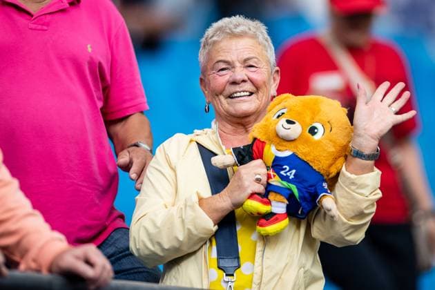 UEFA EURO 2024 Albania Croatia 19 06 2024 A woman on the stadium with the Albert, mascot, Albärt UEFA EURO 2024 Albania Croatia Volksparkstadion, Hamburg 19 06 2024 Copyright: xBEAUTIFULxSPORTS Buriakovx
