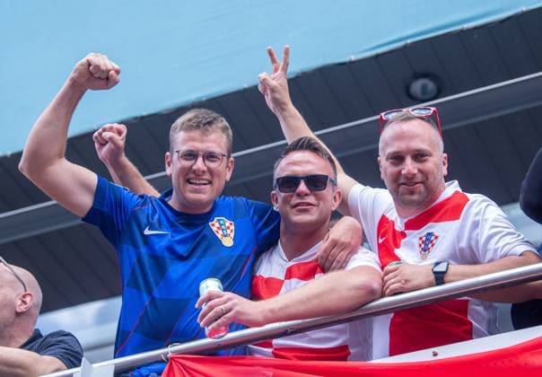 Football, men, season 2023 24, Euro 2024 Group B 2 matchday in Hamburg, Croatia Albania, Croatian fans celebrate in front of the stadium, 19 06 2024, Copyright: xSebastianxRäppold MatthiasxKochx