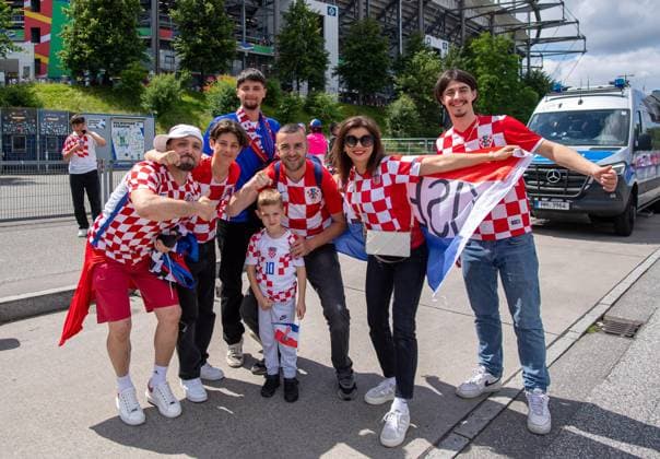 Football, men, season 2023 24, Euro 2024 Group B 2 matchday in Hamburg, Croatia Albania, Croatian fans celebrate in front of the stadium, 19 06 2024, Copyright: xSebastianxRäppold MatthiasxKochx