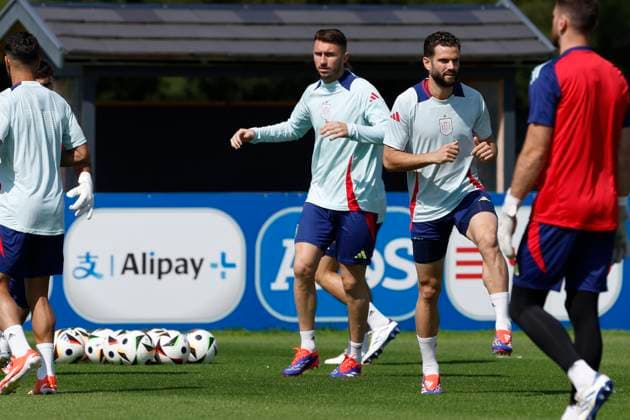 Spain s player Nacho Fernández (2R) is seen during the training session of the Spanish national team, Nationalteam held in Donaueschingen, Germany, 19 June 2024. Spain will face Italy in a Euro2024 soccer match on 20 June. Training session of Spain !ACHTUNG: NUR REDAKTIONELLE NUTZUNG!  Copyright: xJJxGuillenx GRAF3056 20240619-55013914193_1