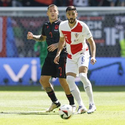 HAMBURG, Volkspark Stadium ,19-06-2024 , European Football Championship Euro2024, Group stage match no.15 between Croatia and Albania, Croatia player Josip Sutalo and Albania player Rei Manaj Croatia - Albania (Euro2024)  x25531770x Copyright:
