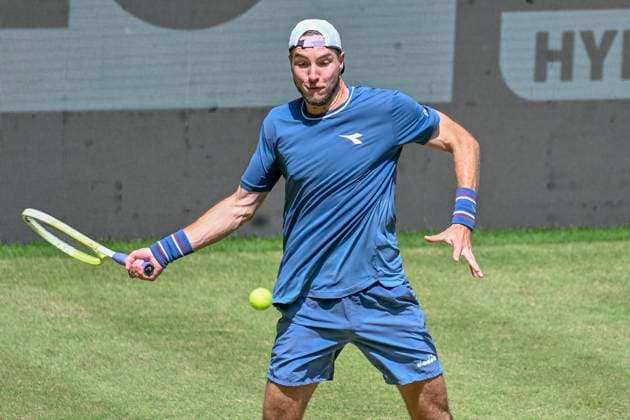 Jan Lennard Struff GER 19 06 2024 Tennis Terra Wortmann Open, ATP World Tour 500, , OWL ARENA, Halle Westfalen , NRW Germany Copyright: xpepphotox xPeterxEppingerx pep00321, pep_20240619_hm