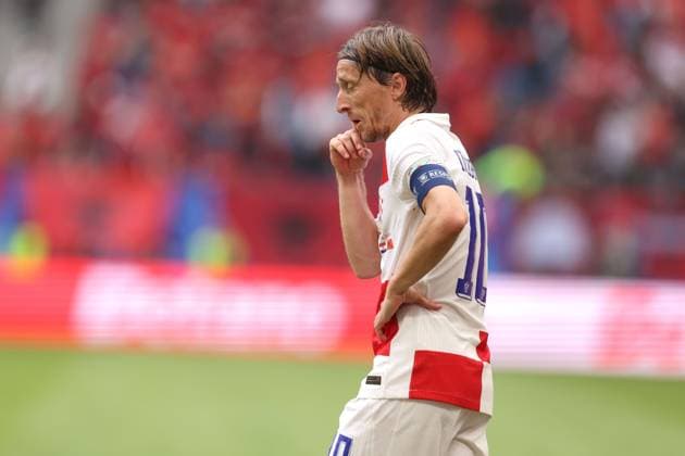 Luka Modric of Croatia Croatia v Albania, UEFA European Championship, EM, Europameisterschaft 2024, Group B, Football, Volksparkstadion, Hamburg, Germany, 19 Jun 2024 EDITORIAL USE ONLY No use with unauthorised audio, video, data, fixture lists, club league logos or live services. Online in-match use limited to 120 images, no video emulation. No use in betting, games or single club league player publications.  Copyright: xPaulxCurrie Shutterstockx 14543648bg