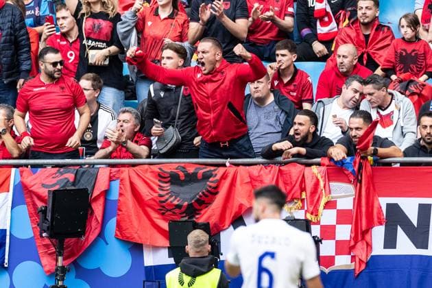 UEFA EURO 2024 Albania Croatia 19 06 2024 Fans of Albania UEFA EURO 2024 Croatia Albania Volksparkstadion, Hamburg 19 06 2024 Copyright: xBEAUTIFULxSPORTS Buriakovx