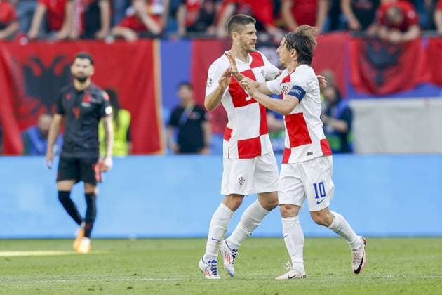 HAMBURG, Volkspark Stadium ,19-06-2024 , European Football Championship Euro2024, Group stage match no.15 between Croatia and Albania, Croatia player Andrej Kramaric scores the 1-1 Croatia - Albania (Euro2024)  x25532750x Copyright: