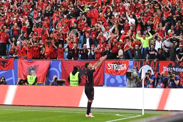 GER, Euro 2024, Group B, Croatia HRV vs Albania ALB 19 06 2024, Volksparkstadion, GER, Euro 2024, Group B, Croatia HRV vs Albania ALB in picture Qazim Laçi ALB 14 scores the 1-0 goal for Albania past goalkeeper Dominik Livakovic HRV 01 and cheers with the fans nordphotoxGmbH xWitke nph00002