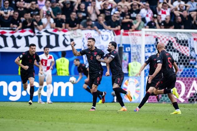 UEFA EURO 2024 Albania Croatia 19 06 2024 Klaus Gjasula Albania, 8 in celebration, Albania in jubilation after the equalizer UEFA EURO 2024 Albania Croatia Volksparkstadion, Hamburg 19 06 2024 Copyright: xBEAUTIFULxSPORTS Buriakovx
