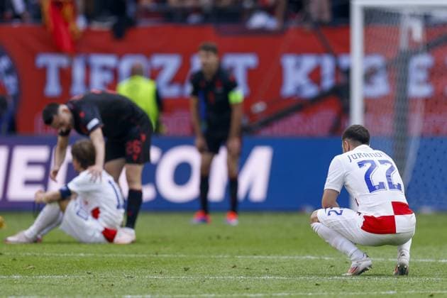 HAMBURG, Volkspark Stadium ,19-06-2024 , European Football Championship Euro2024, Group stage match no.15 between Croatia and Albania, Croatia players disappointed after draw Croatia - Albania (Euro2024)  x25532955x Copyright: