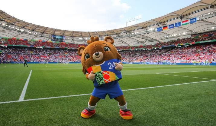 BAU 19 06 2024 Stuttgart Football EM 2024 Germany vs Hungary, Feature EM mascot Albärt in Stuttgart
