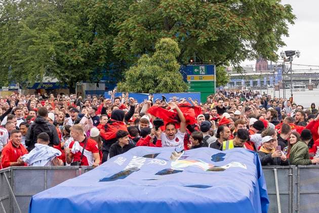 Fanzone Fan Mile Frankfurt am Main, 19 06 2024 Joy among Albanian fans after a goal, Fanzone Fan Mile Frankfurt, Frankfurt am Main, Fanzone Fan Mile, 19 6 2024 Copyright: xBEAUTIFULxSPORTS Gawlikx