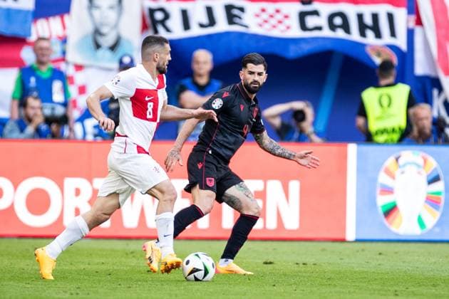 UEFA EURO 2024 Albania Croatia 19 06 2024 Elseid Hysaj Albania, 4 UEFA EURO 2024 Croatia Albania Volksparkstadion, Hamburg 19 06 2024 Copyright: xBEAUTIFULxSPORTS Buriakovx
