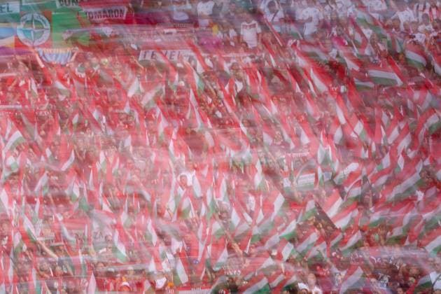 Stuttgart, Arena Stuttgart Wednesday, June 19, 2024 UEFA EURO 2024 Germany, Group A stage Matchday 2 Group A Germany Hungary, Hungary Fans,atmosphere, scarves, jerseys, emotions Copyright: JoaquimxFerreira