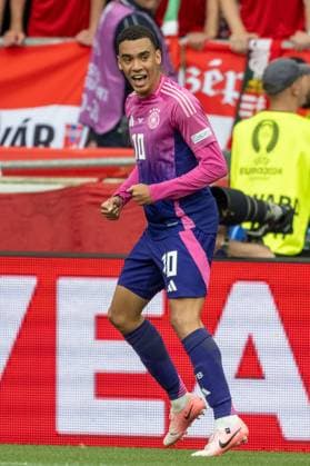 Goal for 1 0 by Jamal Musiala Germany 10 , GER, Germany GER vs Hungary HUN , European Football Championship, UEFA EURO 2024, Group A, Matchday 2, 19 06 2024, GER, Germany GER vs Hungary HUN , European Football Championship, UEFA EURO 2024, Group A, Matchday 2, 19 06 2024 Stuttgart Copyright: xEibner-Pressefoto SaschaxWaltherx EP_EER