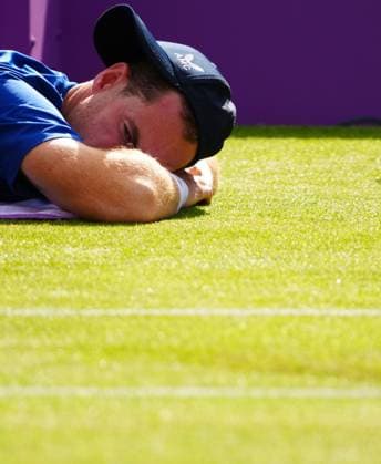 Andy Murray is forced to retire with an injury in the first set Cinch Championships, Day 3, Tennis, Queen s Club, London, UK - 19 June 2024  Copyright: xJavierxGarcia Shutterstockx 14543332t