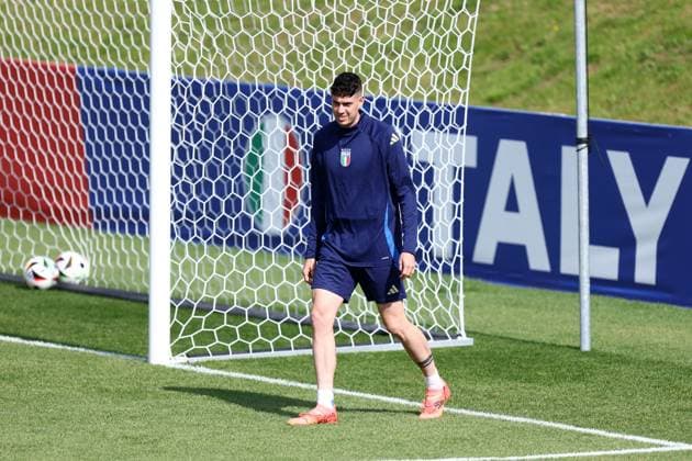 Training Session Alessandro Bastoni of Italy during Italy training session on the eve of their UEFA EURO, EM, Europameisterschaft,Fussball 2024 Group B football match against Spain at Hemberg-Stadion on June 19, 2024 in Iserlohn, Germany . Iserlohn Hemberg-Stadion Germany Copyright: xMarcoxCanonierox