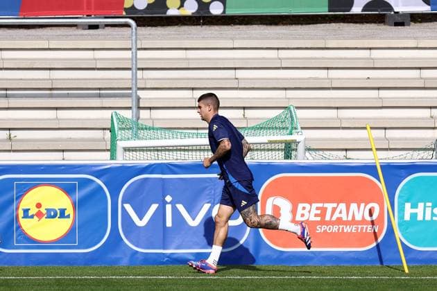 Training Session Alessandro Buongiorno of Italy during Italy training session on the eve of their UEFA EURO, EM, Europameisterschaft,Fussball 2024 Group B football match against Spain at Hemberg-Stadion on June 19, 2024 in Iserlohn, Germany . Iserlohn Hemberg-Stadion Germany Copyright: xMarcoxCanonierox