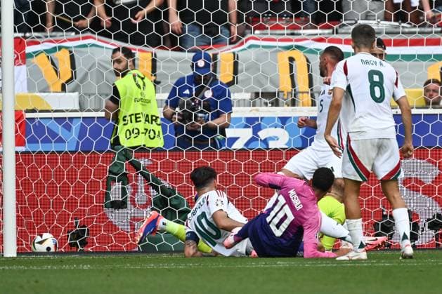 19 06 2024, xscotx, European Football Championship 2024, Germany Hungary, emspor, v l Goal for 1 0 by Jamal Musiala Germany, 10 Stuttgart