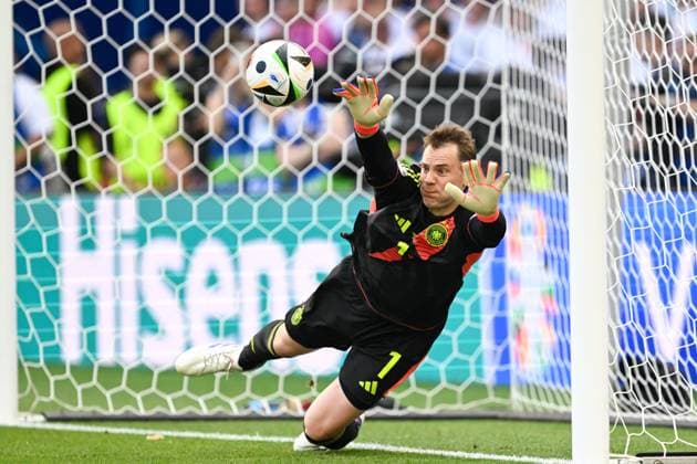 Euro 2024 Germany Hungary on 19 06 2024 in the MHPArena in Stuttgart Goalkeeper Manuel Neuer Germany on the ball MT