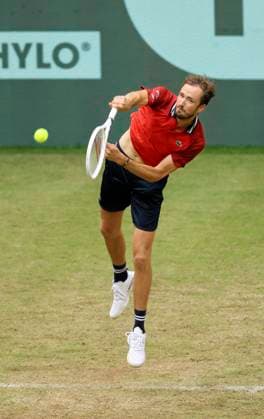 photo No. 3 seed Daniil MEDVEDEV loses in 3 sets against Zhizhen ZHANG CHN Tennis Tournament Terra Wortmann Cup at Gerry Weber Sportpark OWL Arena in Halle Westfalen Wed 19 06 2024