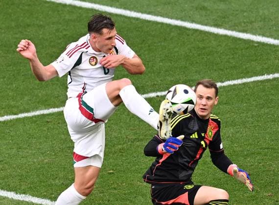 19 06 2024, xjhx, European Football Championship 2024, Germany Hungary emspor, v l Willi Orban Hungary , Manuel Neuer German National Football Team DFB UEFA REGULATIONS PROHIBIT ANY USE OF PHOTOGRAPHS as IMAGE SEQUENCES and or QUASI VIDEO Stuttgart