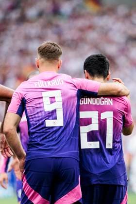 UEFA EURO 2024 Germany Hungary 19 06 2024 Niclas Füllkrug Germany, 9 and Ilkay Gündogan Germany, 21 cheer together UEFA EURO 2024 Germany Hungary Stuttgart Arena, Stuttgart on 19 06 2024 Copyright: xBEAUTIFULxSPORTS Wunderlx
