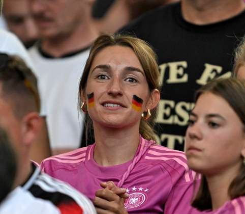 19 06 2024, Football UEFA EURO 2024, preliminary round, match day 2, Germany Hungary, in the Stuttgart Arena Lena Wurzenberger Germany the girlfriend of coach Julian Nagelsmann Germany