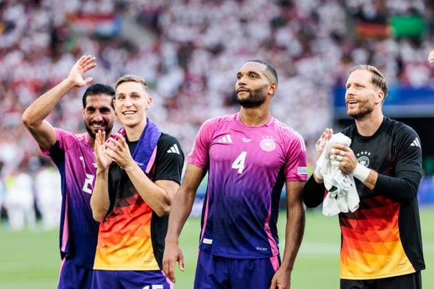 UEFA EURO 2024 Germany Hungary 19 06 2024 Emre Can Germany, 25 , Nico Schlotterbeck Germany, 15 applauded, Jonathan Tah Germany, 4 , Oliver Baumann Germany, 12 UEFA EURO 2024 Germany Hungary Stuttgart Arena, Stuttgart on 19 06 2024 Copyright: xBEAUTIFULxSPORTS Wunderlx