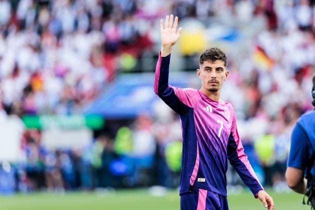 UEFA EURO 2024 Germany Hungary 19 06 2024 Kai Havertz Germany, 7 waves towards fans UEFA EURO 2024 Germany Hungary Stuttgart Arena, Stuttgart on 19 06 2024 Copyright: xBEAUTIFULxSPORTS Wunderlx