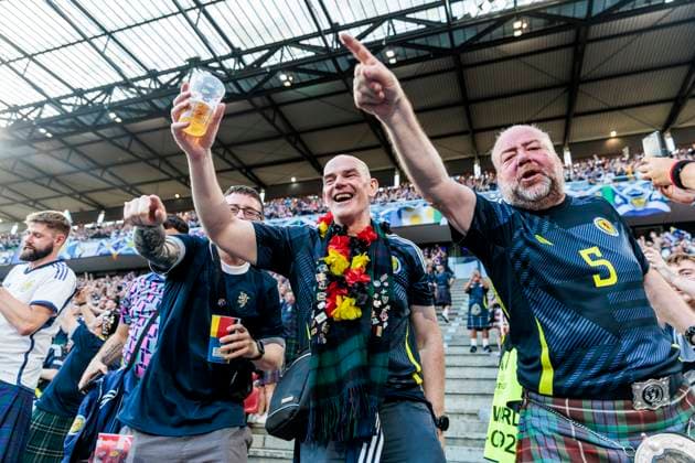 UEFA EURO 2024 Scotland Switzerland 19 06 2024 Impressions Fans in the stands before kick-off UEFA EURO 2024 Scotland Switzerland Stadium Cologne, Cologne on 19 06 2024 Copyright: xBEAUTIFULxSPORTS Meuselx