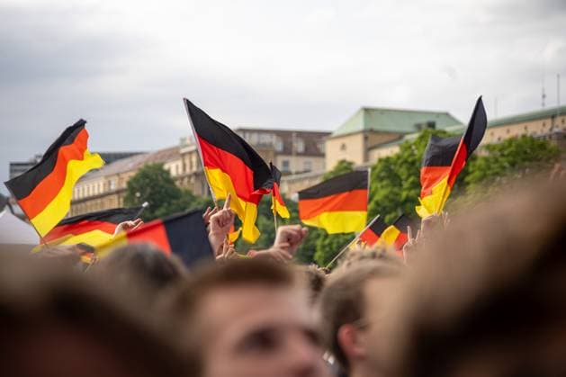 Fans of the German national team cheer and celebrate at the fan festival with public viewing on Stuttgarts Schlossplatz during the second group match against Hungary Stuttgart, EURO2024 Fan Festival Schlossplatz, 19 06 2024 Stuttgart Copyright: xDennisxDuddek xEibnerxPressefotox EP_DDK