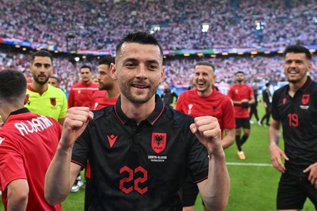 HAMBURG, GERMANY - JUNE 19: Amir Abrashi of Albania celebrates after the UEFA EURO, EM, Europameisterschaft,Fussball 2024 group stage match between Croatia and Albania at Volksparkstadion on June 19, 2024 in Hamburg, G Croatia v Albania: Group B - UEFA EURO 2024 Copyright: xSebastianxFrejx