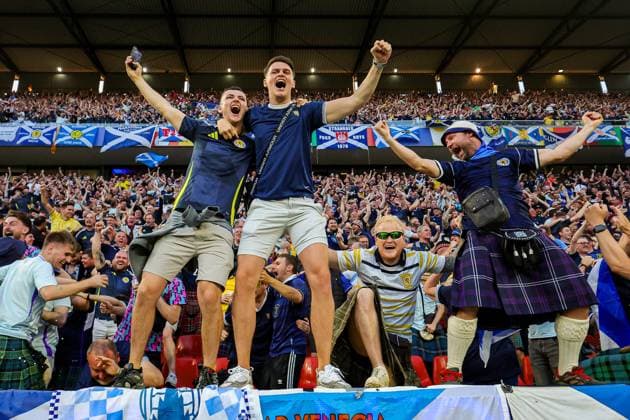 Scotland v Switzerland Euro 2024 19 06 2024. Group A Goal 1-0 Scotland fans celebrate during the Euro 2024 match between Scotland and Switzerland at Rhein Energie Stadion, Cologne, Germany on 19 June 2024. Editorial use only , Copyright: xNigelxKeenex PSI-19821-0036