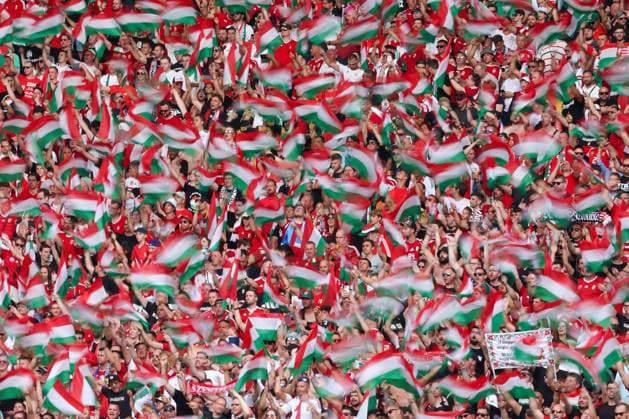 Stuttgart, Arena Stuttgart Wednesday, June 19, 2024 UEFA EURO 2024 Germany, Group A stage Matchday 2 Group A Germany Hungary, Hungary Fans,atmosphere, scarves, jerseys, emotions Copyright: JoaquimxFerreira