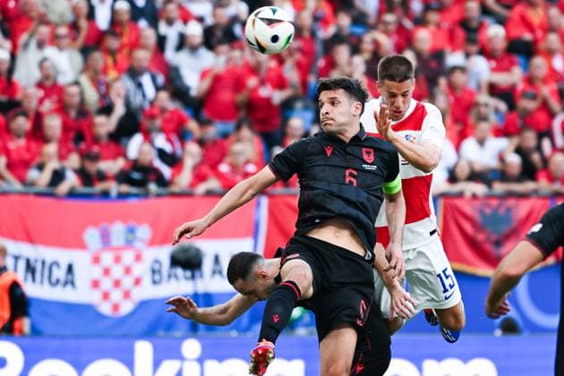 Hamburg, Germany, 190624. Volksparkstadion. UEFA EURO, EM, Europameisterschaft,Fussball 2024. Croatia - Albania, match of the second round of the European Championship, EM, Europameisterschaft group B. In the photo: Mario Pasalic and Berat Djimsiti. Photo: Ante Cizmic CROPIX Hamburg Germany Copyright: xxAntexCizmicx hrvatska_albanija205-190624
