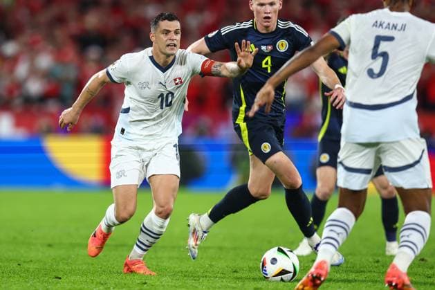 Schweiz gegen Schottland 19. Juni 2024, Köln UEFA EUROs Gruppe A Schweiz gegen Schottland Granit Xhaka von der Schweiz Foto Charlotte Wilson Abseits Köln Deutschland  Copyright: xCharlottexWilsonx xOffsidexOffside
