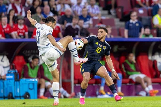 Scotland v Switzerland - UEFA EURO, EM, Europameisterschaft,Fussball 2024 Ricardo Rodriguez, Che Adams are playing during the UEFA Euro 2024 Group A match between Scotland v Switzerland, at the Cologne Stadium in Cologne, Germany, on June 19, 2024. Cologne Germany  Copyright: xAndrzejxIwanczukx originalFilename:iwanczuk-scotland240619_nprDF.jpg