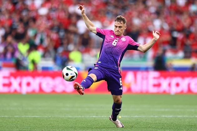 Joshua Kimmich of Germany Germany v Hungary, UEFA European Championship, EM, Europameisterschaft 2024, Group A, Football, Stuttgart Arena, Stuttgart, Germany, 19 Jun 2024 EDITORIAL USE ONLY No use with unauthorised audio, video, data, fixture lists, club league logos or live services. Online in-match use limited to 120 images, no video emulation. No use in betting, games or single club league player publications. Copyright: xMichaelxZemanek Shutterstockx 14543652ep