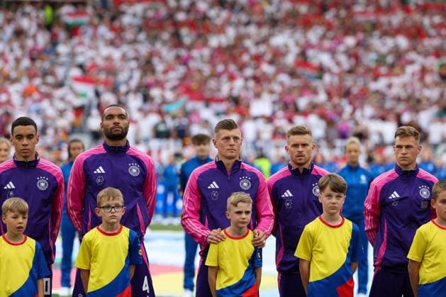 l r Jamal Musiala 10 Germany , Jonathan Tah 4 Germany , Toni Kross 8 Germany , Maximilian Mittelstaedt 18 Germany , Joshua Kimmich 6 Germany , Germany vs Hungary, Football, UEFA Euro 2024, Group stage, Matchday 2, 19 06 2024 Stuttgart Baden Wuerttemberg Germany Copyright: xkolbert-press ChristianxKolbertx