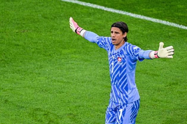240619 EURO2024 SCOTLAND VS SWITZERLAND goalkeeper Yann Sommer (1) of Switzerland during a soccer game between the national teams of Scotland and Switzerland on the 2nd matchday in Group A in the group stage of the UEFA EURO, EM, Europameisterschaft,Fussball 2024 tournament , on Wednesday 19 June 2024 in Cologne , Germany . PHOTO SPORTPIX Stijn Audooren Cologne Cologne Stadium Germany  Copyright: xSportpix.bex xStijnxAudoorenxStijnxAudoorenx