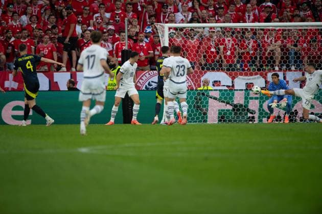 Scott McTOMINAY SCO scores the goal for 1 0, Group Stage Group A Scotland SCO Switzerland SUI 1 1 on 19 06 2024 Stadion Koeln, Cologne Stadium, Football UEFA EURO 2024 GERMANY from 14 06 2024 14 07 2024 Â
