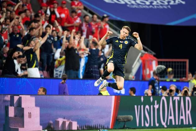 Scott McTOMINAY SCO cheers after his goal for 1 0, cheers, jubilation, joy, cheers, group stage group A Scotland SCO Switzerland SUI 1 1 on 19 06 2024 Stadion Koeln, Cologne Stadium, Football UEFA EURO 2024 GERMANY from 14 06 2024 14 07 2024 Â